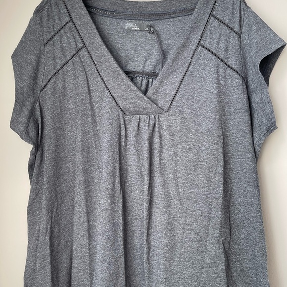 Prana Tops - PRANA grey novelle top sz 3X / 22W